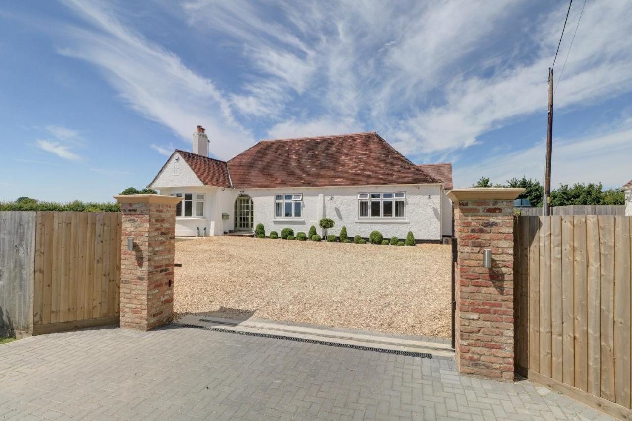 The Little Paddock Vila Malmesbury Exterior foto