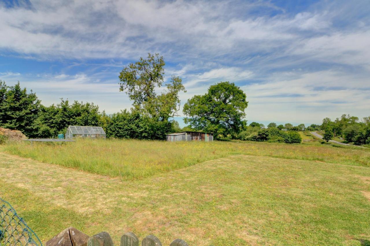 The Little Paddock Vila Malmesbury Exterior foto